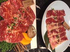 -山川小町·极番烧肉(新地假日广场店)