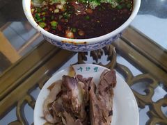 -吾穆勒蓬灰牛肉面·清真(北滨河中路店)
