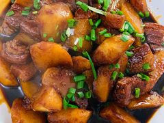 土豆烧肉-妈妈的小作坊(陈家镇店)