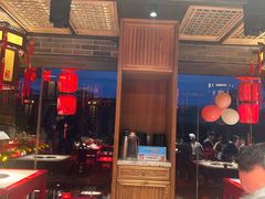 -小龙翻大江文化火锅(宽窄店)