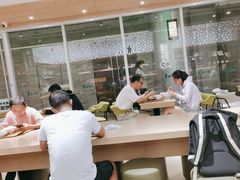 大堂-老乡鸡(融科天地店)