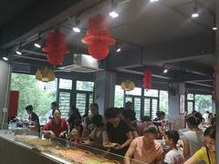 -百荷园蔬食自助餐厅(德辉广场店)