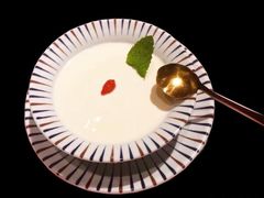 -龙鲜会·澳门生鲜火锅(诚品店)