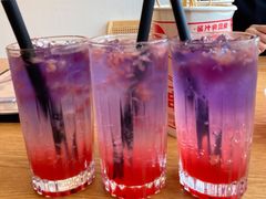 彩虹西柚气泡-猫小主咖啡·猫咖cat cafe(福田店)