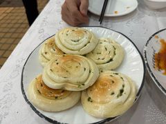 葱油饼-盈旺小厨·非遗黄鳝饭(泰康路店)