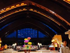 大堂晚上-三亚湾海居铂尔曼度假酒店