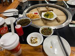 -三里屯土灶炖公鸡地锅鸡(江东店)