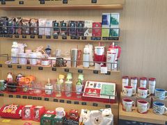 -星巴克(福州长乐长山湖分店)