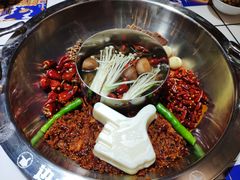 -贤合庄卤味火锅(安吉万达店)