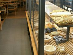 -焙丽拾光(麦凯乐直营店)