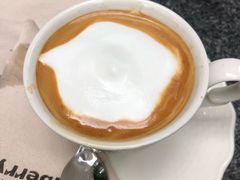 -莓园冰淇淋店