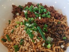 -何必是家面馆 HB noodles&coffee