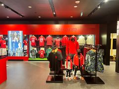 -The Manchester United(伦敦人店)