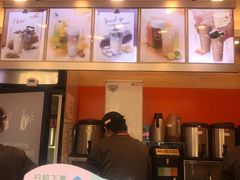 -CoCo都可(光谷天地店)