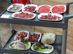 -聚鲜港（五洞）牛肉自选火锅