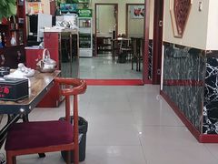 大堂-壹阁胡羊焖饼(特色小吃街店)