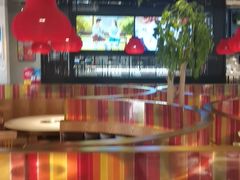 大堂-小骨煲金华砂锅(转塘金街美地店)