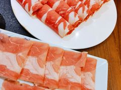 精选肥牛-沸炉重庆老火锅(军事博物馆店)