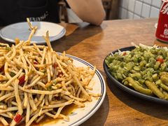 -佬缸炮江湖川菜(玉林店)