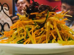 -香巴拉云南餐厅(华莱坞店)