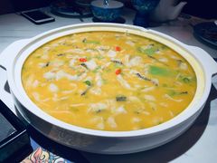 鲜椒豆汤鱼-蘇小主·创意中国菜(茂业清扬店)