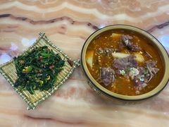 -苏莱特色牛骨滩羊手抓馆(长城东街总店)
