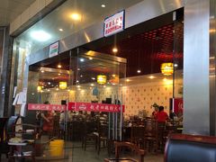 门面-九尺赵老四鲜鹅肠火锅
