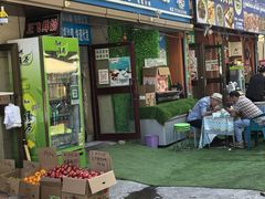 -正飞鲜奶(吐鲁番路店)
