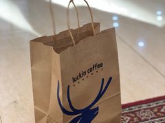 -瑞幸咖啡(7号国际商业中心店)