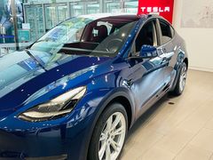 -TESLA 特斯拉(北京颐堤港体验店)