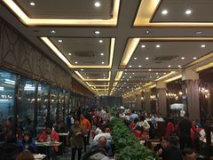 等位区-金刚山烧烤(中山路店)