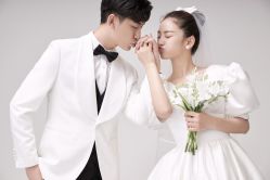 -巴黎婚纱摄影工作室