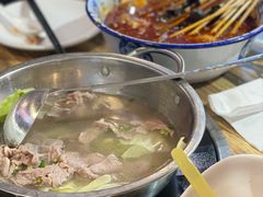 -冯烫烫跷脚牛肉·川菜小馆(武胜西街店)