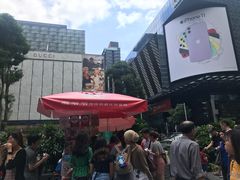 -詹爷爷乌节路街头冰淇淋