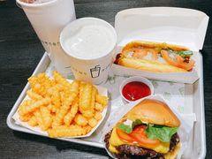 招牌牛肉堡-Shake Shack(西单大悦城店)