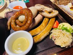 -马迭尔德式西餐精酿啤酒屋(中央大街店)