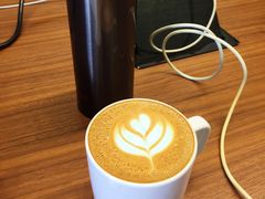 拿铁-山下C5cafe(惠通时代广场店)
