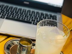 啡仔笑（荔枝美式苏打）-无牌咖啡&酒馆