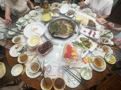 -乡土黄·鲜牛肉火锅·小龙虾(兴业街店)