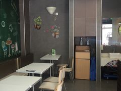 用餐区-华莱士·全鸡汉堡(柳州店)