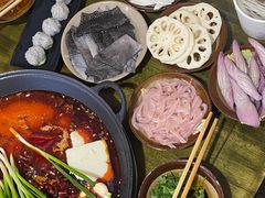 -黄潇洒老火锅(九眼桥宏济巷店)