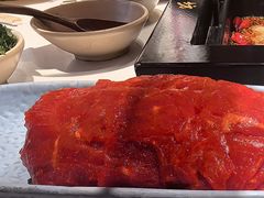 -老牌坊云南鱼豆花火锅(哈西万达店)