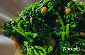 Puning Broad Bean Paste Stir-fried Sweet Potato Leaves