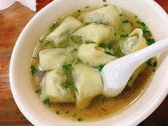 -潘国仙耳光馄饨(黄家阙路店)