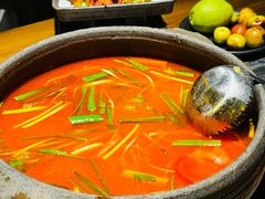 -贵厨酸汤牛肉(花果园国际中心店)