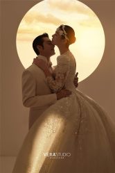 -至臻微拉婚纱摄影