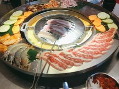 -哈哈碳都·牛肋条无限自助烤肉(台江万达店)