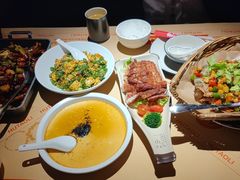 -胡桃里音乐酒馆(华侨城创意园店)
