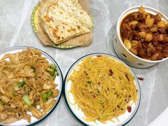 -何适山庄 ·可团建(水长城P2停车场店)