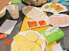 -四季喧黔味豆米火锅(万达广场店)